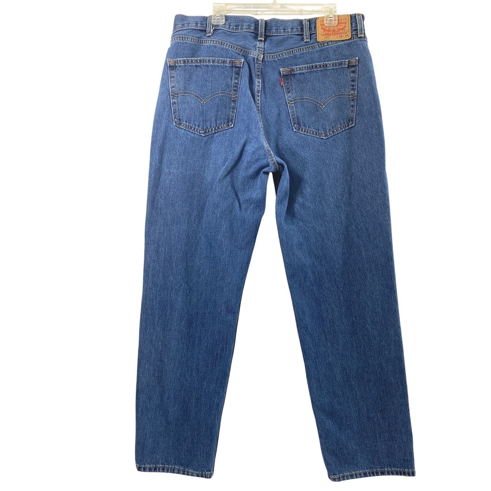 Levis 550 Straight Leg Jeans Mens Size 36 x 32.5 Blue Medium Wash Denim‎ Pants - Picture 2 of 12